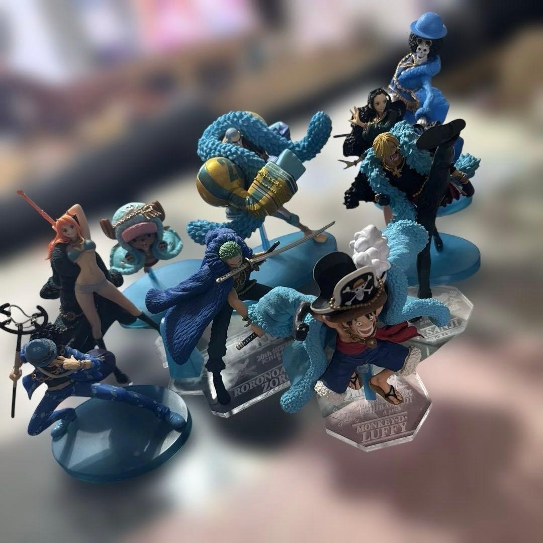 一番くじ　ワンピース　20周年特別衣装　フィギュア9体　まとめ売り