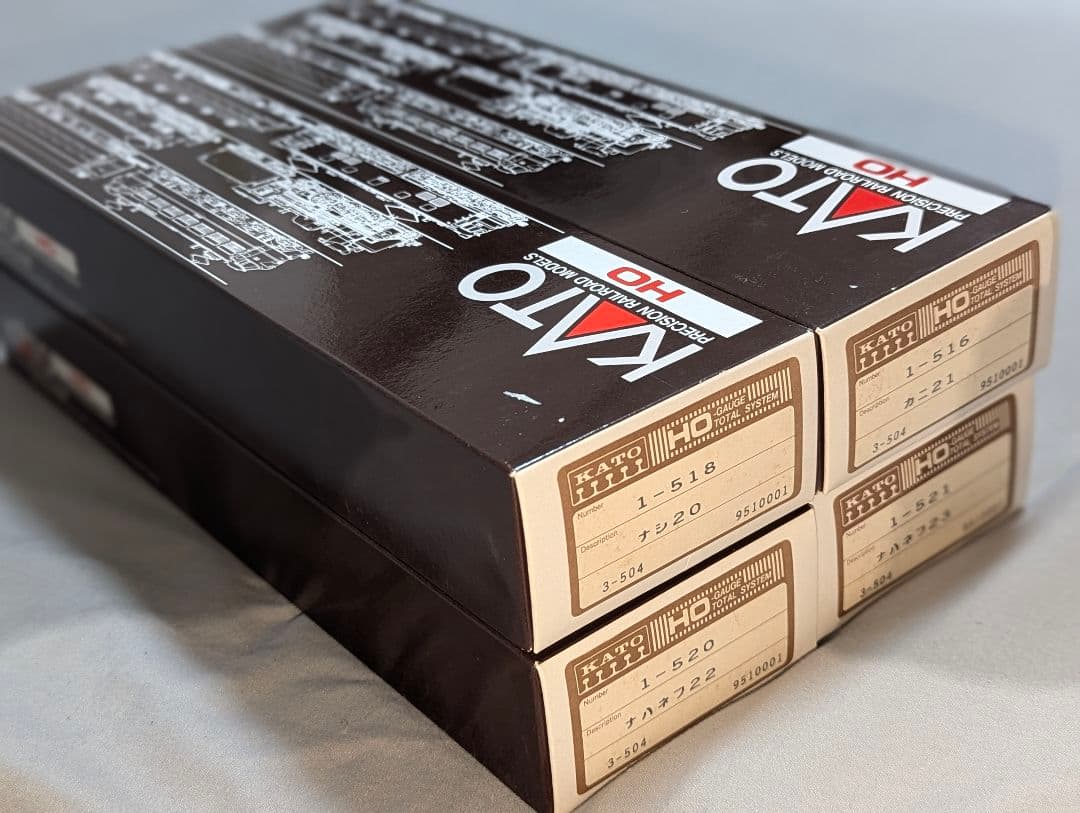 KATO　２０系特急形寝台客車 【3-504】４両基本セット　HO １６番ゲージ