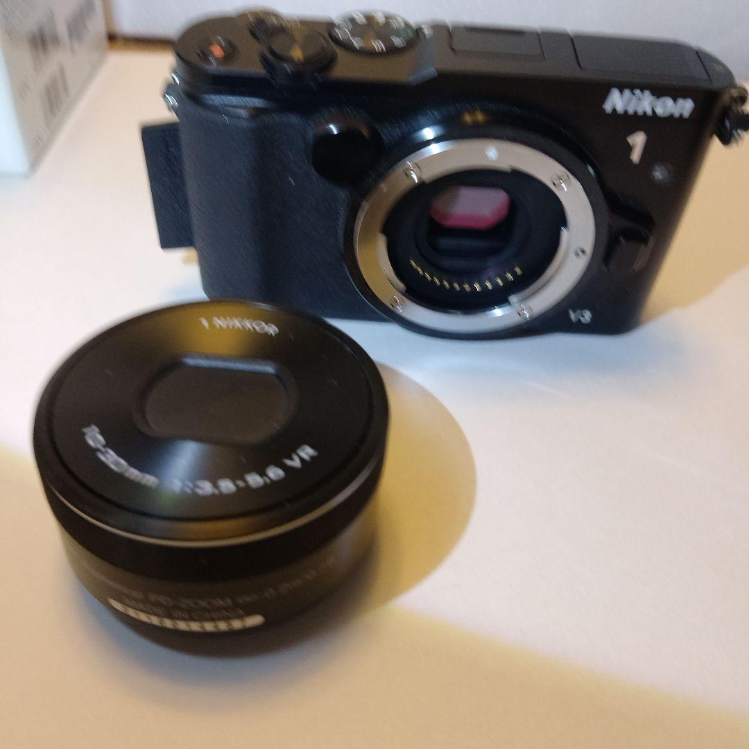 Nikon 1 V3　ミラーレスデジタル一眼レフ＋付属品