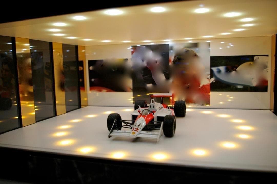 taオーダー品・ディスプレーBOX・スタイリッシュジオラマ