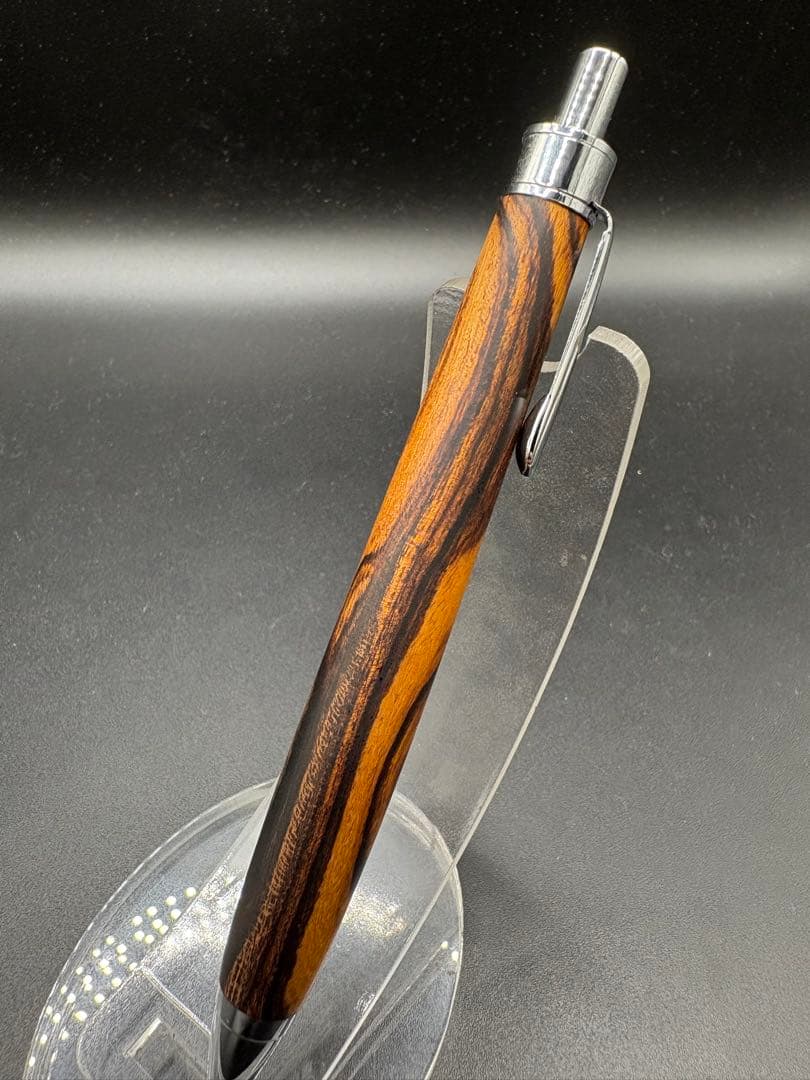 493デザートアイアンウッド　杢あり　木軸シャーペン　ボールペン