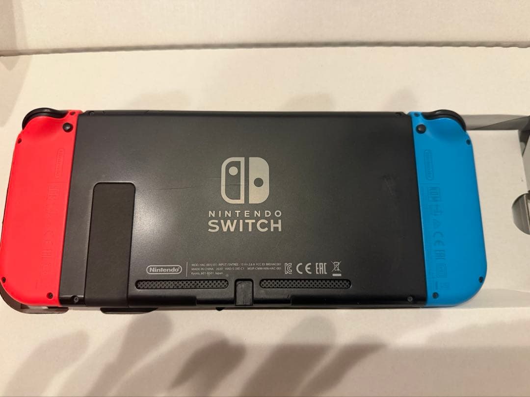 美品　 Nintendo Switch ネオンブルー・ネオンレッド スイッチ