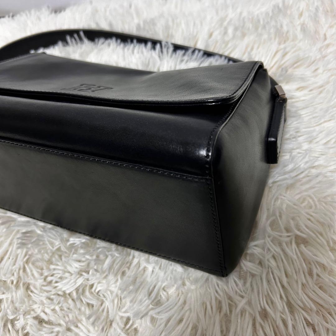 美品 HIROFU ベリーナ　フォーマル　ハンドバッグ レザー　ブラック　肩がけ