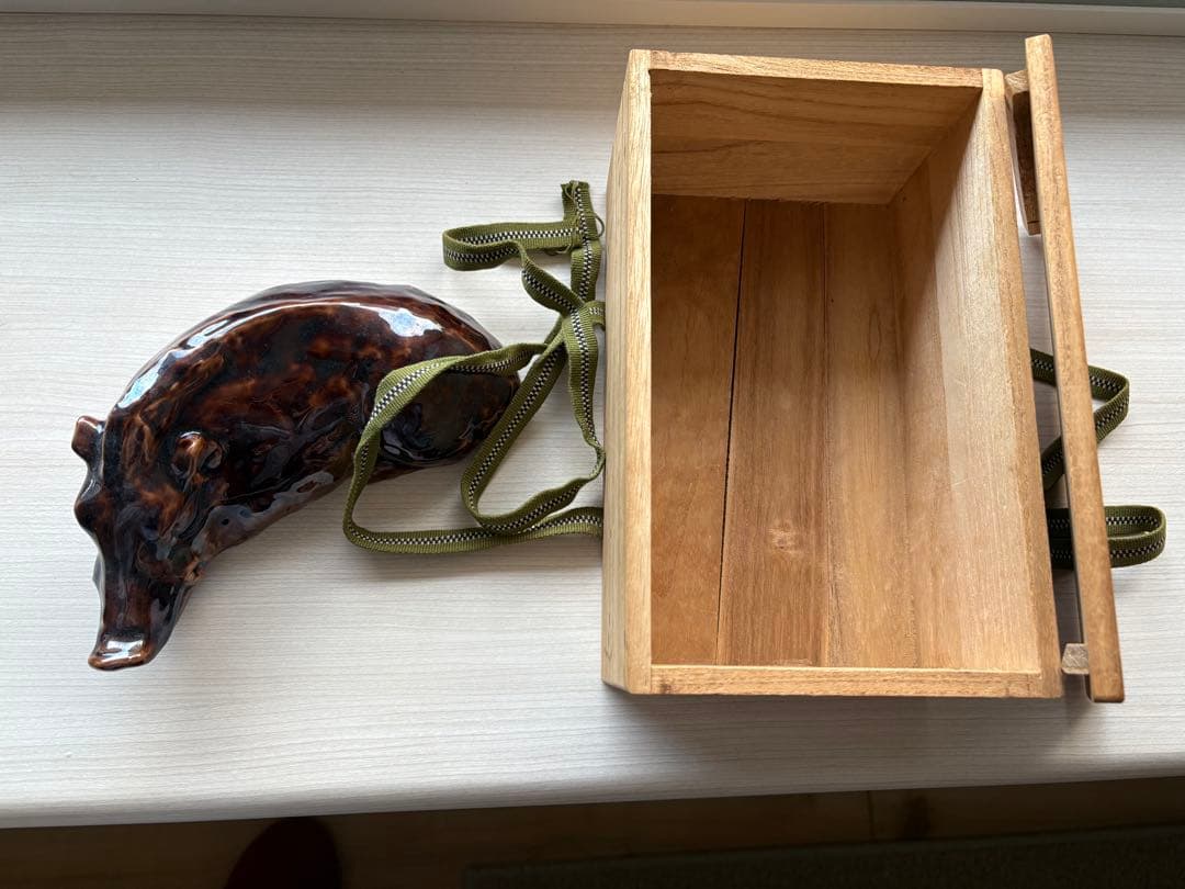 九谷焼 猪 イノシシ 置物　陶器