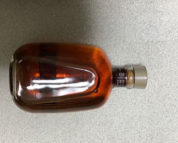 ウイスキー YAMAZAKI DISTILLERY SINGLE MALT WHISKY