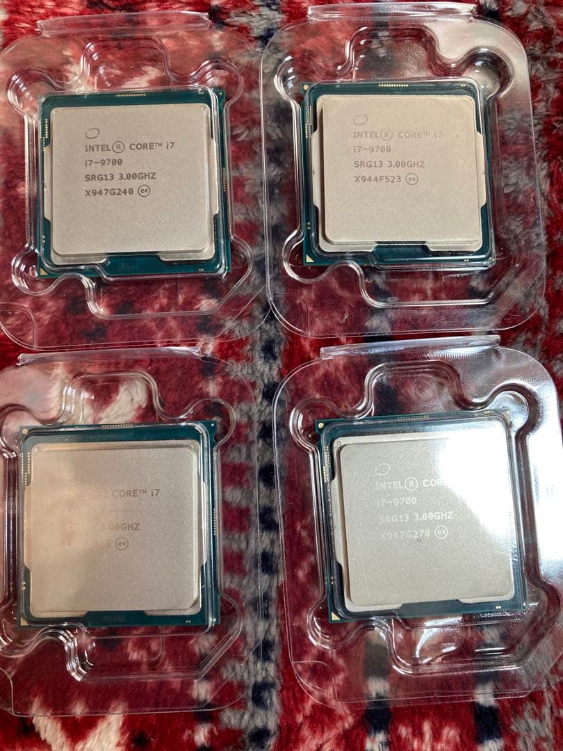 Intel CPUオリジナルパッケージ 専用出品　ドラ○もん様用