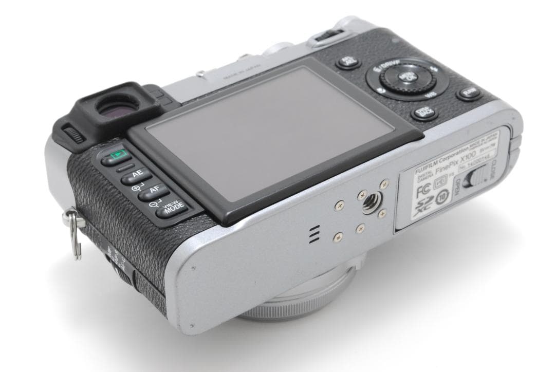Fujifilm X100 富士フィルム コンパクト デジタルカメラ シルバー