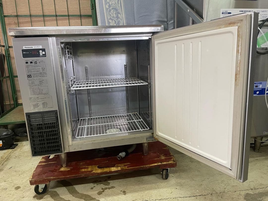パナソニック 業務用 ヨコ型 コールドテーブル冷蔵庫 SUR-UT861LB