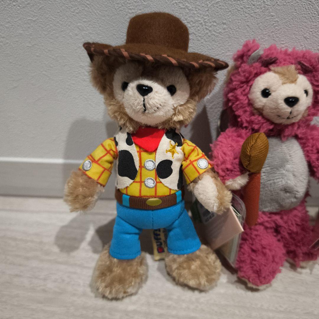 【激レア】香港ディズニー ダッフィー×トイストーリー ぬいぐるみキーホルダー