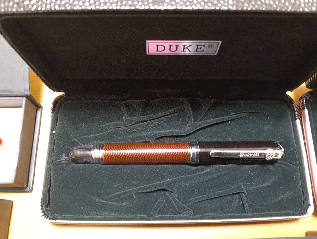 DUKE 万年筆、CROSSボールペン、他　計 7セット