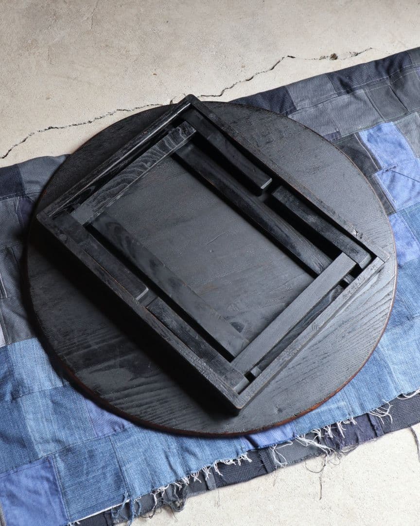 最終値下げ　キハダ材の小ぶりな丸ちゃぶ台　古道具 古家具 ローテーブル