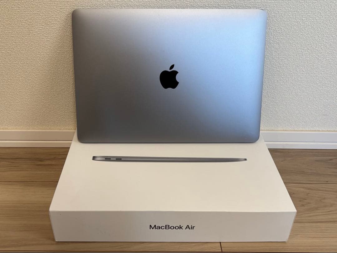 MacBook Air Retina, 13インチ 2019 i5 256GB
