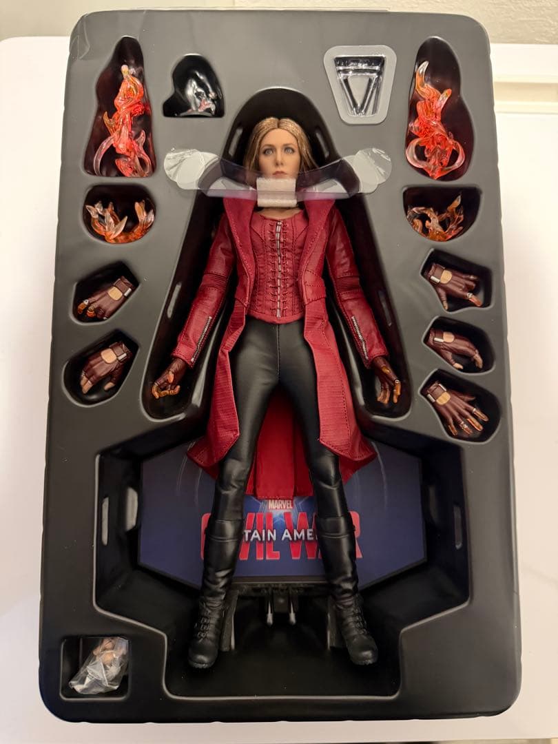 『シビルウォー／キャプテンアメリカ』 1/6フィギュア スカーレット ウィッチ