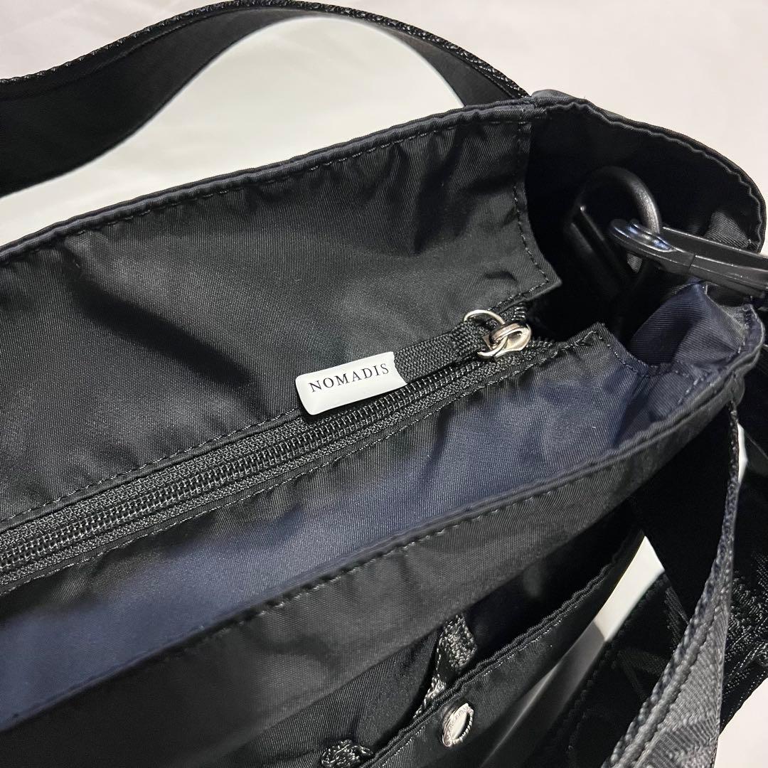 美品　NOMADIS ノマディスBASQUEMSLD 25SSショルダーバッグ