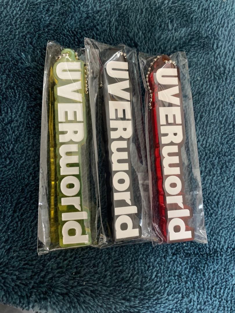 UVERworldアクリルブロックキーホルダー　3色セット