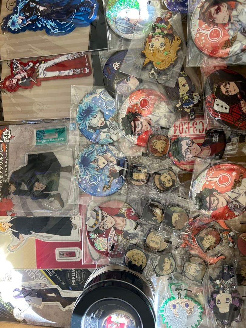 アニメグッズ　ノンジャンル　2000点以上　まとめ売り　一点のみ！