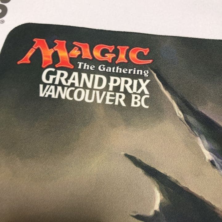 ゲトの裏切り者、カリタス mtg プレイマット マジックザギャザリング