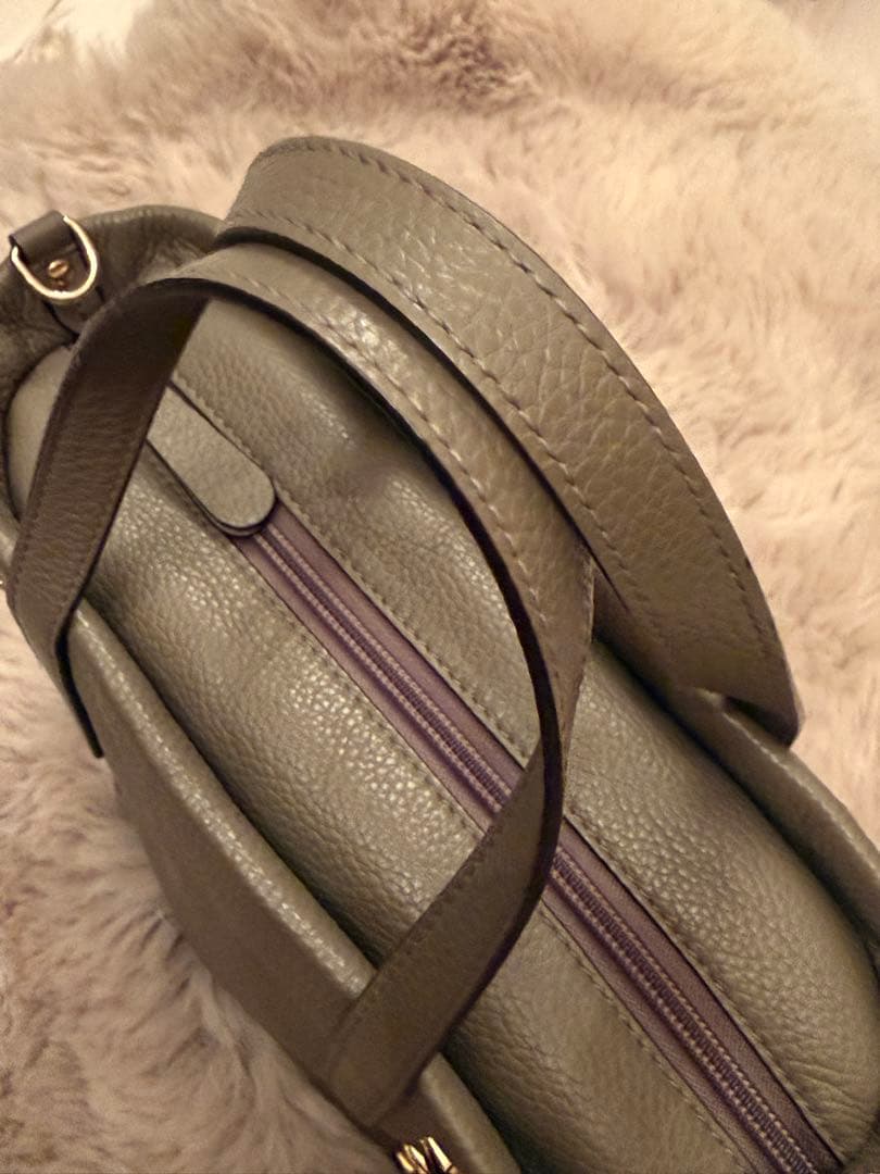 美品 Jimmy Choo Mini Sara スタッズ トート 保存袋付