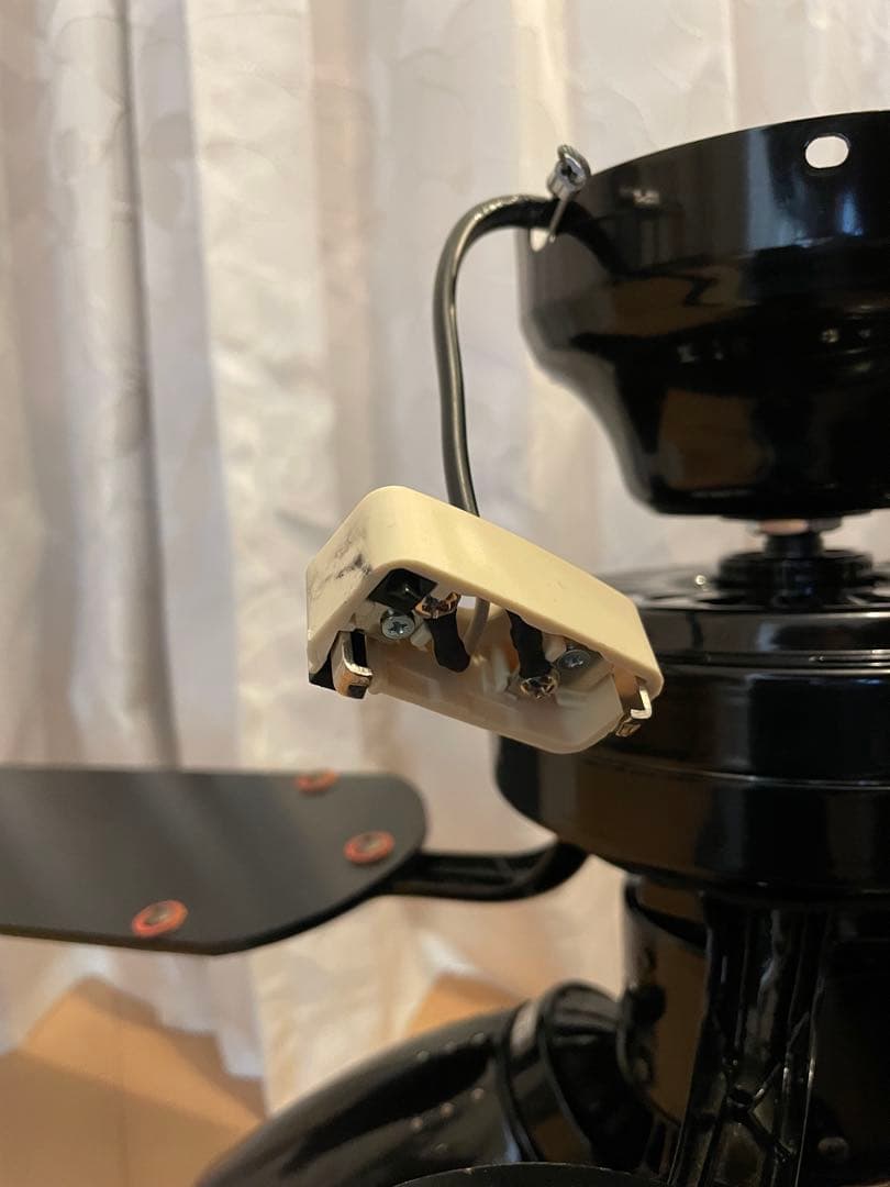 [Oshin]シーリングファン　アンティーク調　４灯