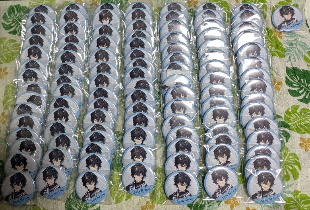 アクシア・クローネ デビュー缶バッジ 106個 welcome