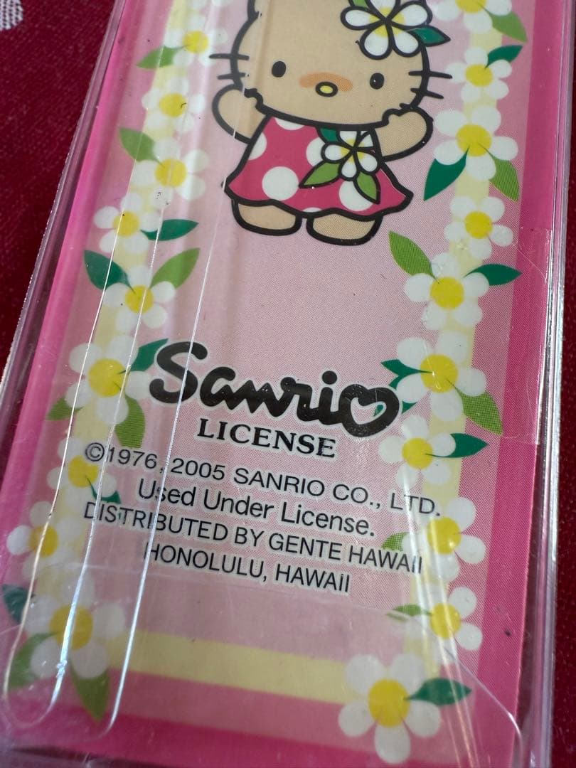 ハローキティストラップ　ハワイ　USA ご当地キティ　ハイビスカス　日焼けキティ