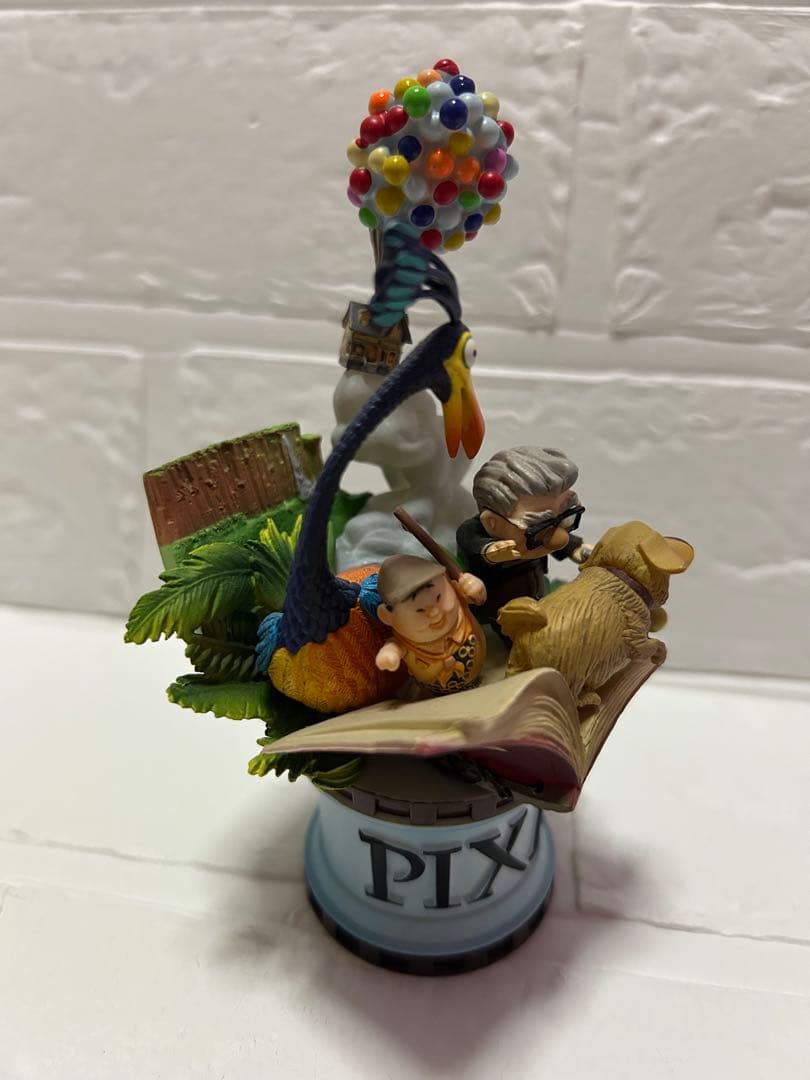 カールじいさんの空飛ぶ家　フィギュア　カール　ラッセル　レア