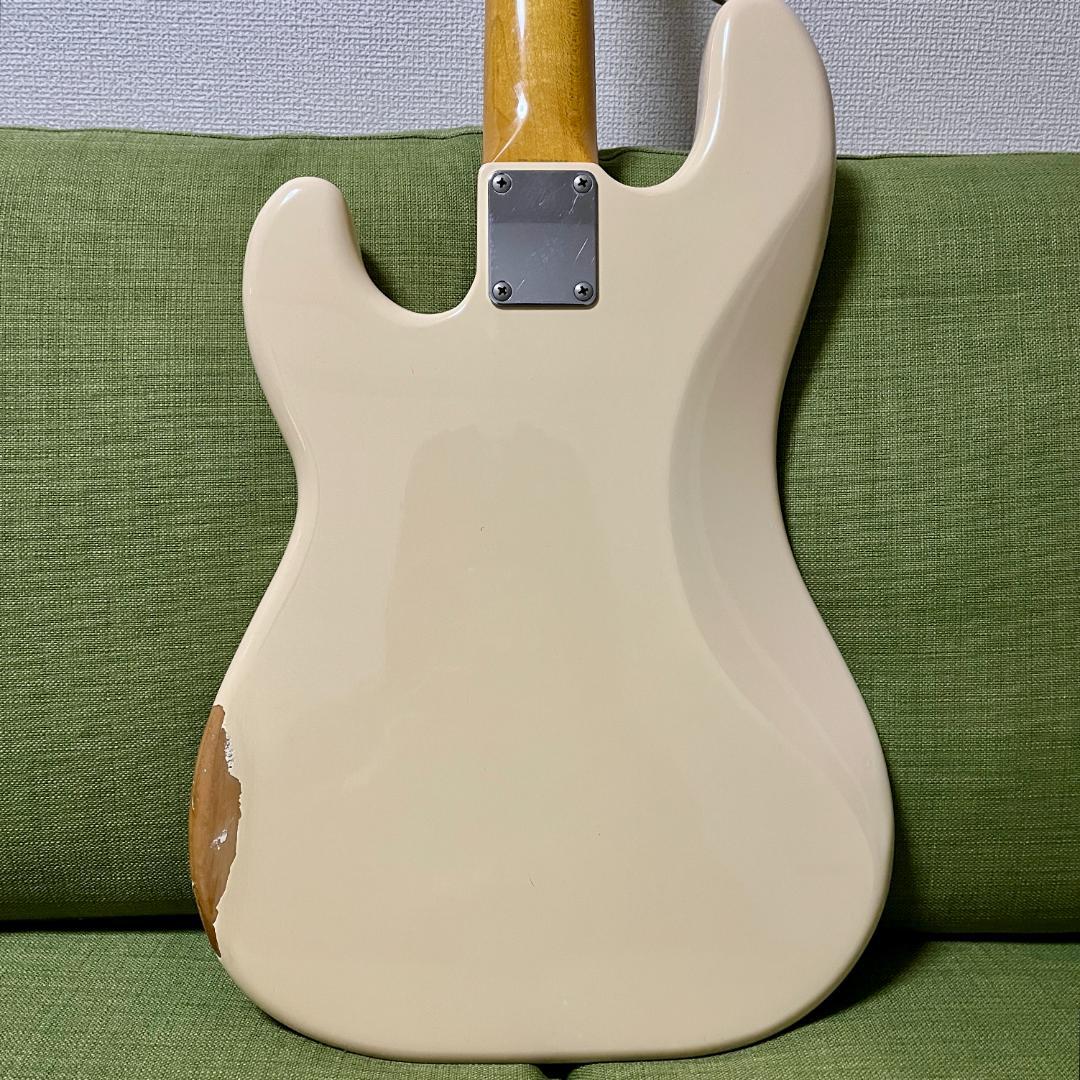 ベース Fender Japan PB70-70US Olympic White
