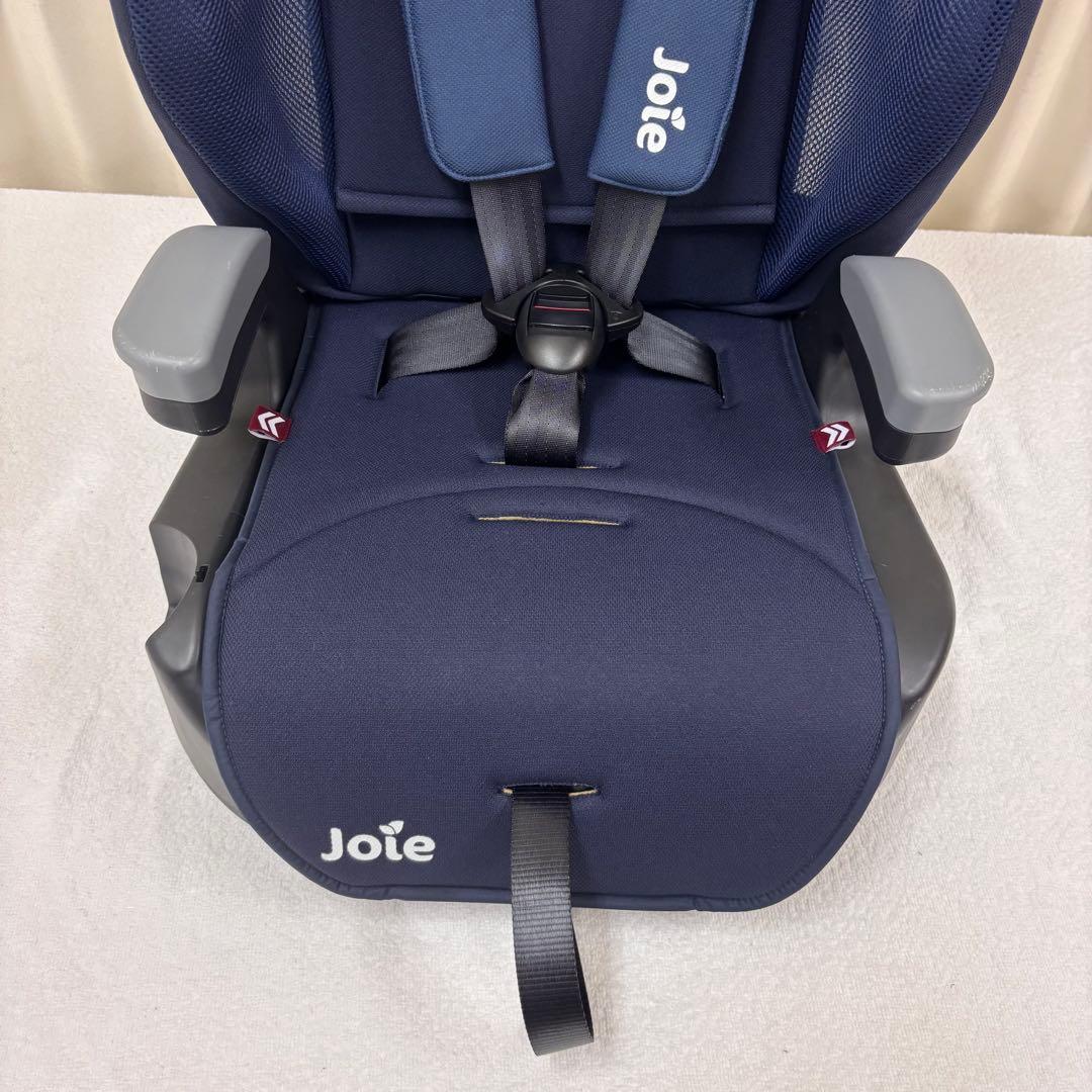 クリーニング済　☆美品☆　1才半〜12才　ジョイー　ジュニアシート　エレベート