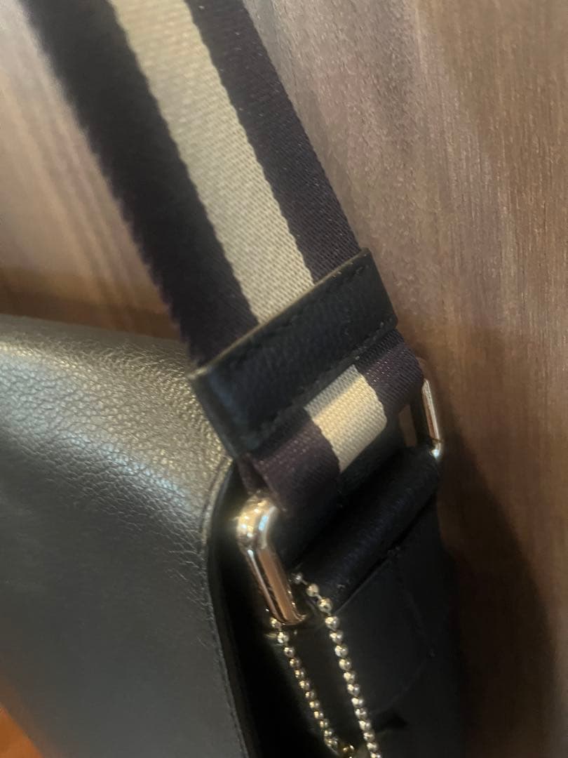 COACH チャールズ スモール メッセンジャー ショルダー バッグ レザー