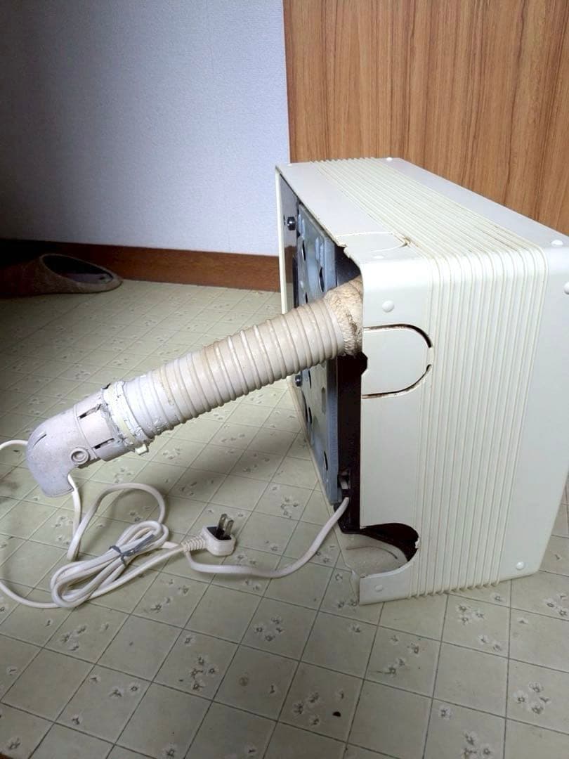 ダイキンDAIKINルームドライヤー リモコン有JTK10BS-W