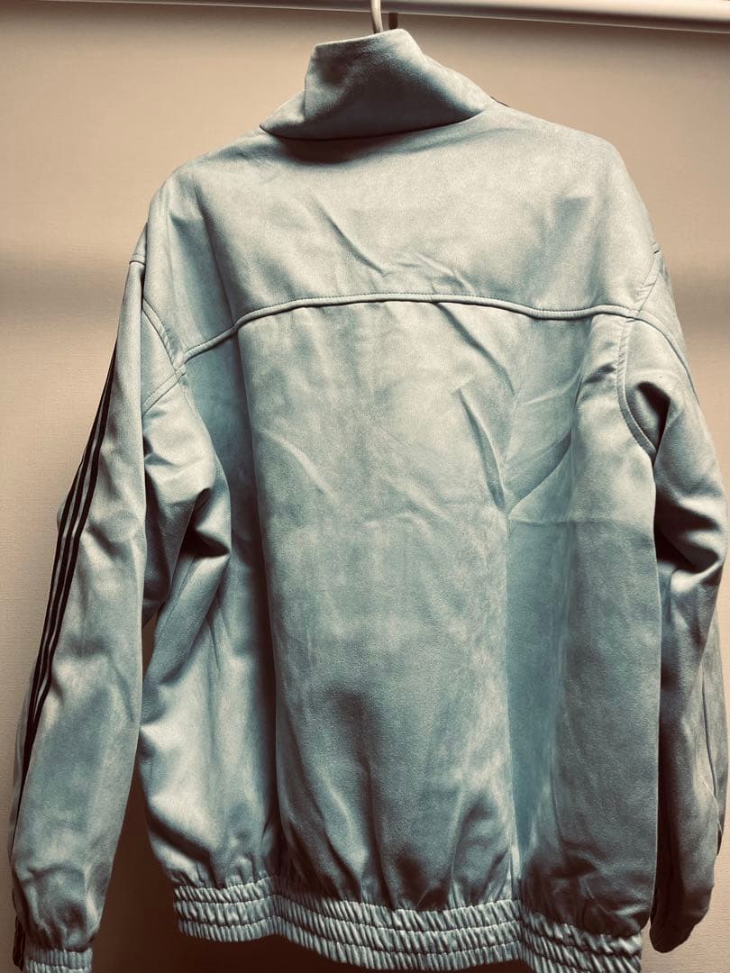 S 海外限定adidas originalsトラックジャケット　アディダス　水色