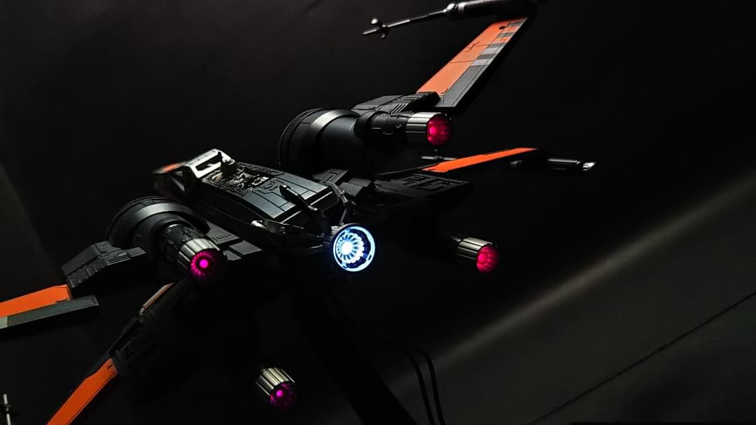 電飾改修　完成品　ブースティッド　Xウイング　1/72 塗装済　BANDAI