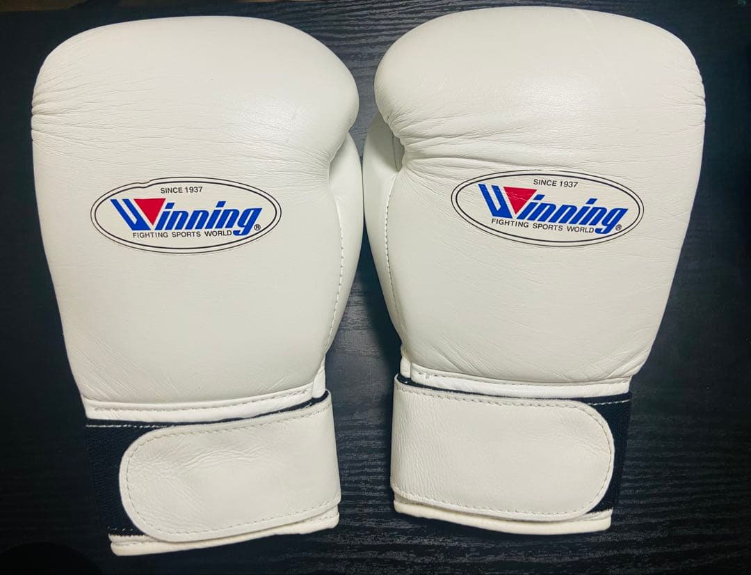 【正規品】Winning ボクシンググローブ ホワイト10オンス
