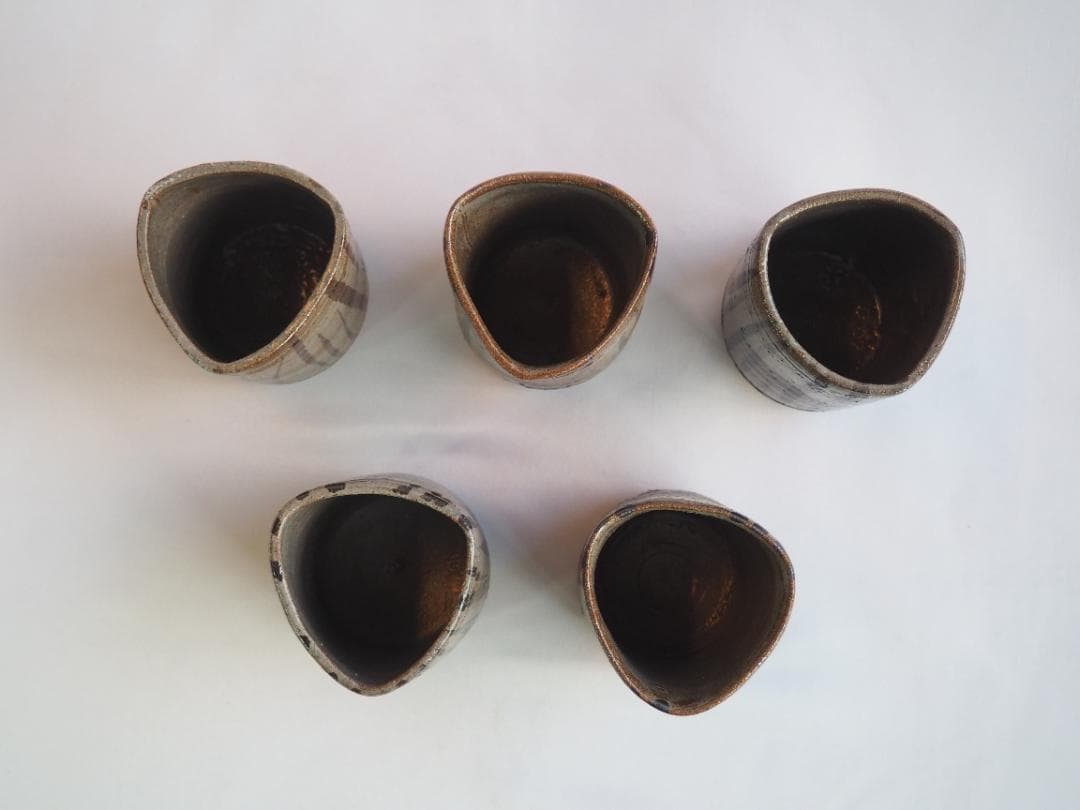 12代中里太郎右衛門造（無庵）『絵唐津筒向付５客』（共箱）人間国宝