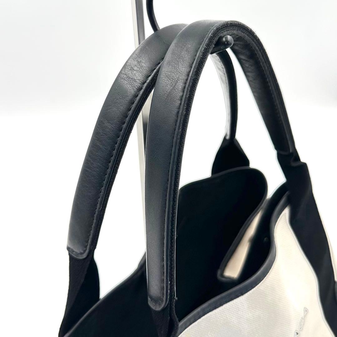 《美品》BALENCIAGA ネイビーカバスS ハンドバッグ ポーチ付