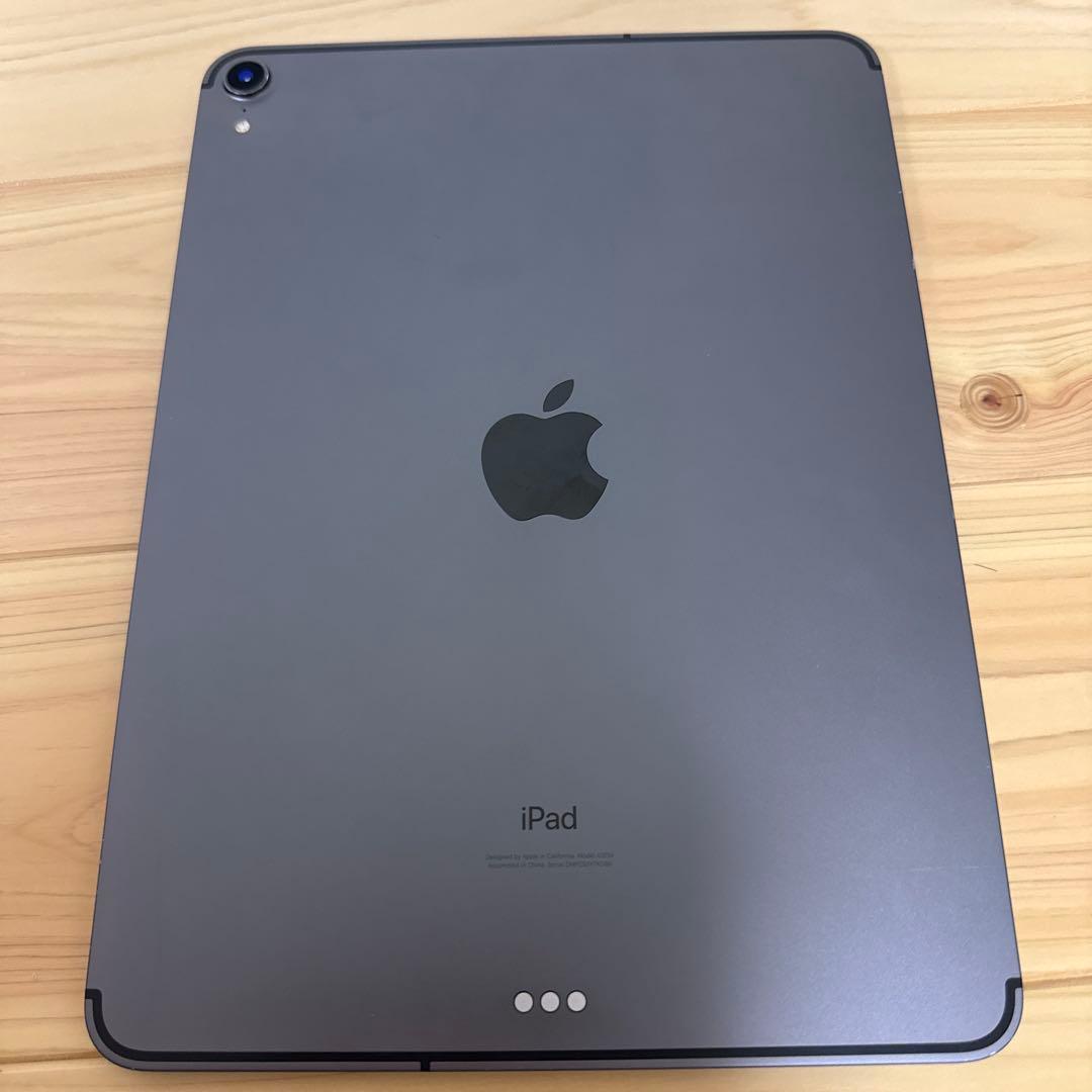 iPad Pro 11 第1世代 256GB Wi-Fi + Cellular