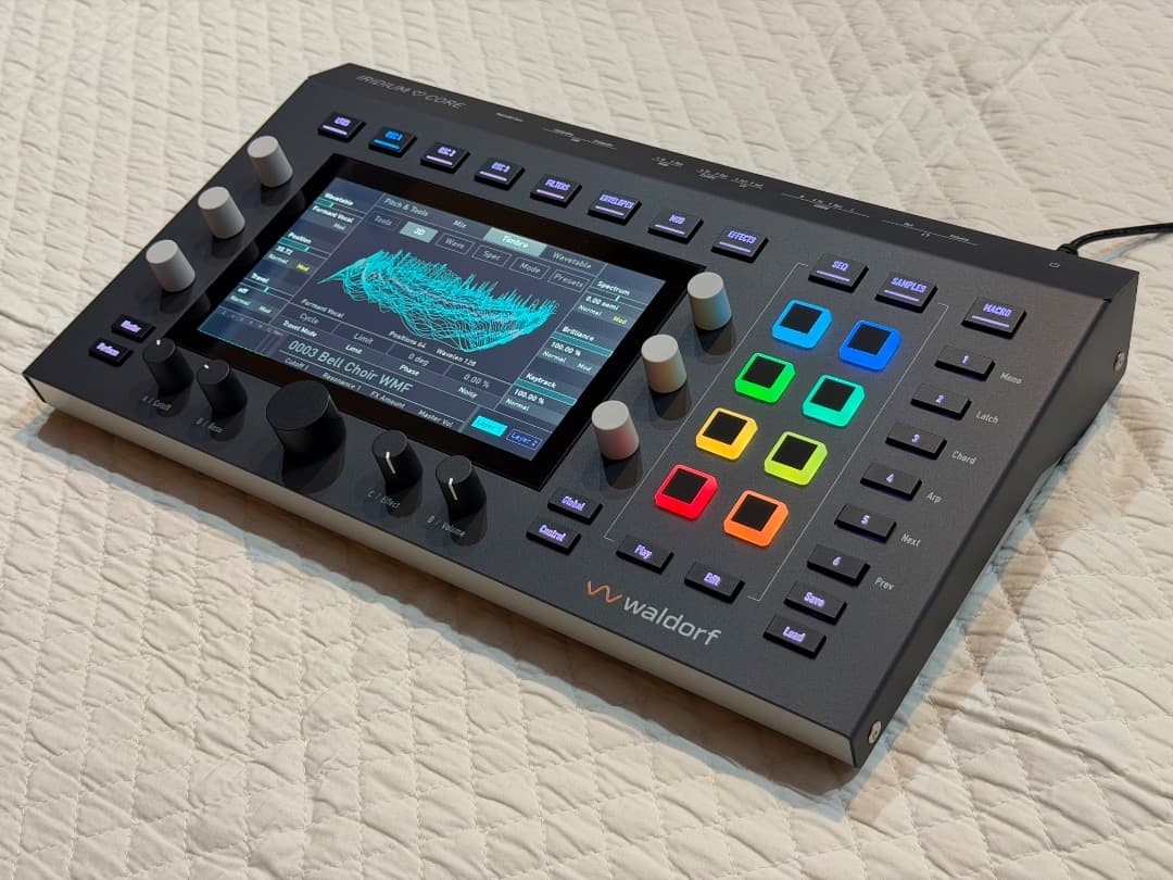 waldorf / IRIDIUM CORE / デスクトップ・シンセサイザー