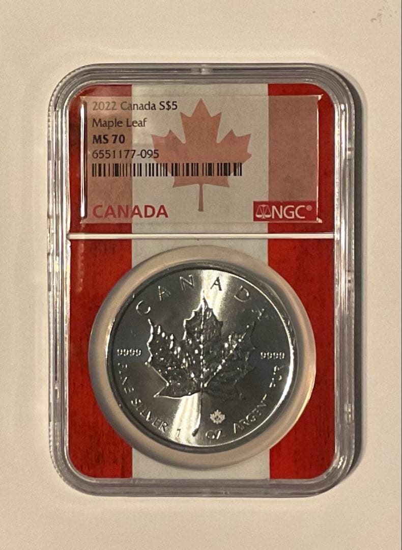 メイプルリーフ銀貨 1オンス　2022年 NGC MS70 カナダ フラッグコア