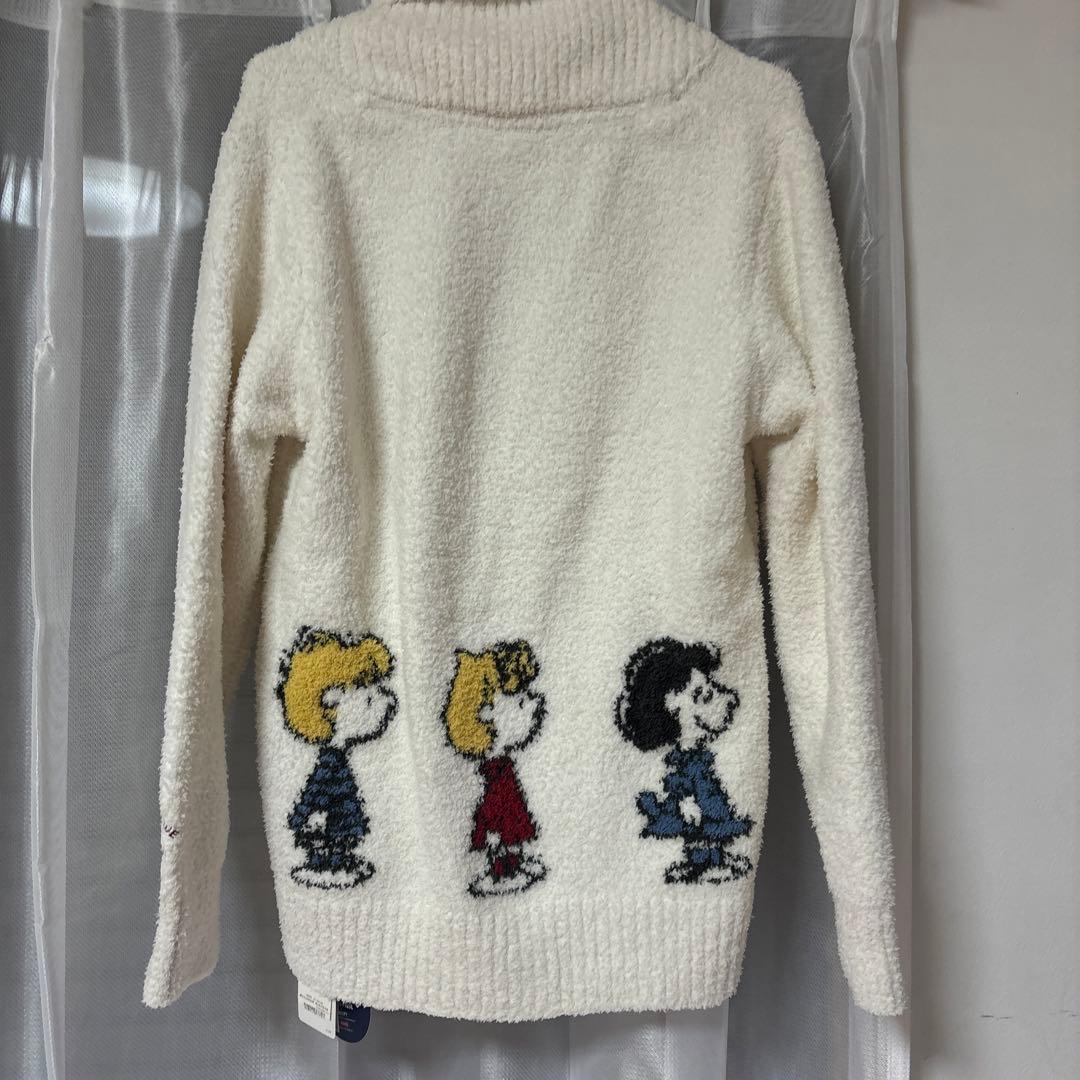 新品未使用　PEANUTS スヌーピー　ショールカーディガン　フリーサイズ