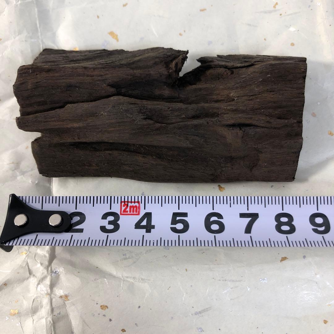 2412−23 高級香木 古渡沈香 伽羅木 38g