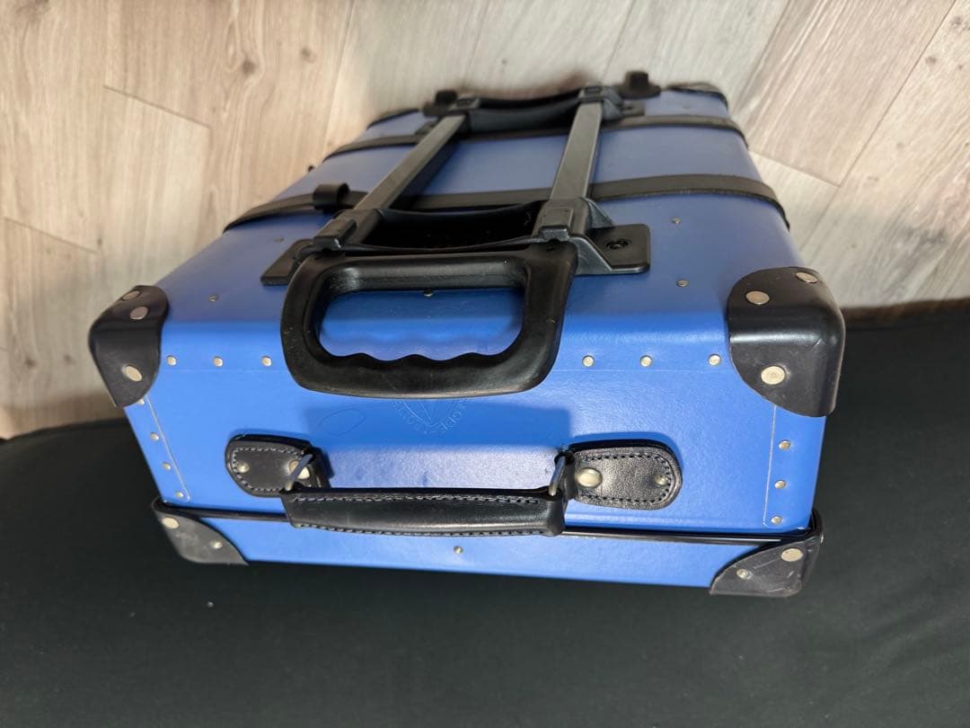 【希少カラー】グローブトロッター スーツケース