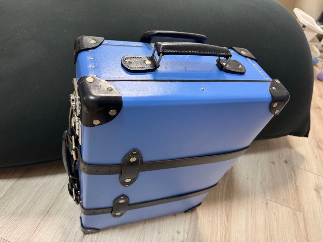【希少カラー】グローブトロッター スーツケース