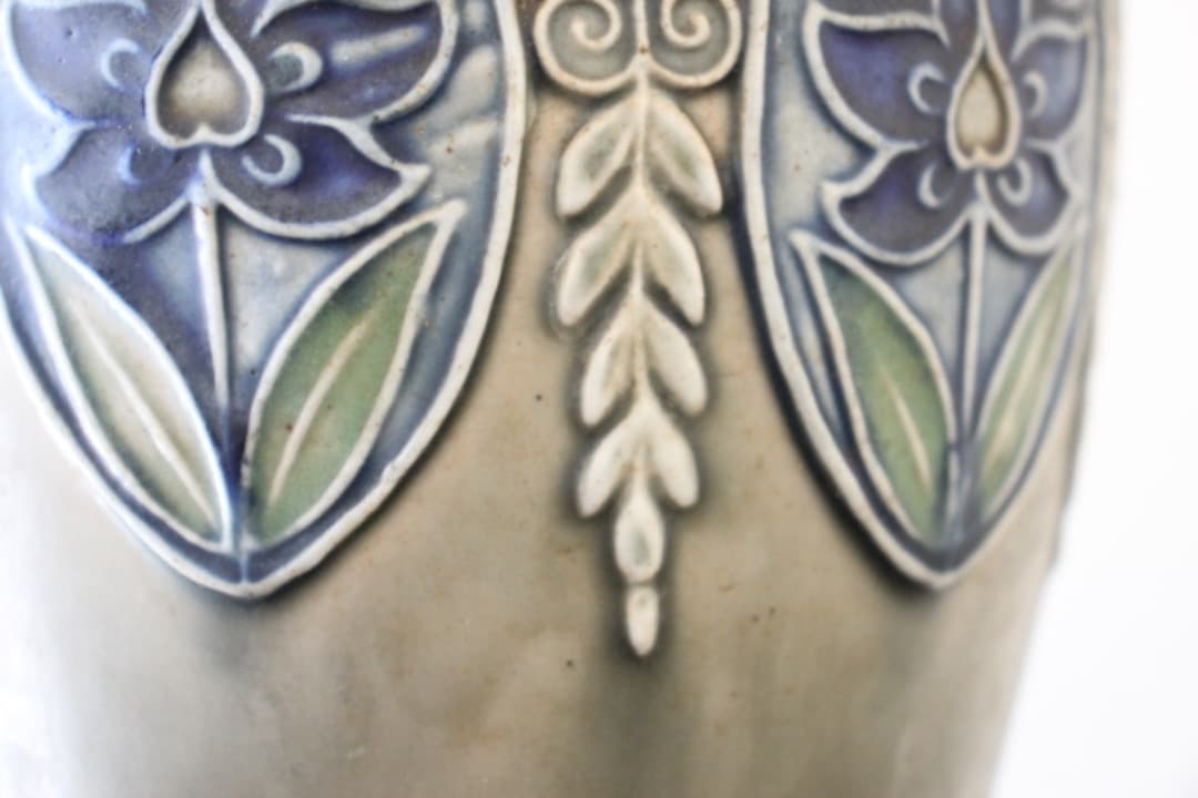 アンティーク　ロイヤルドルトン　アール・ヌーヴォー　花瓶　フラワーベース