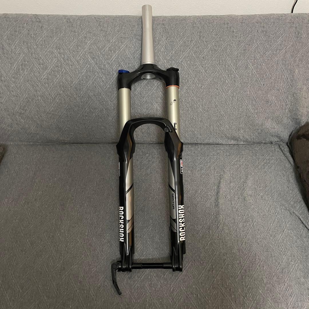 新年セール！！　ROCKSHOX Sektor サスペンションフォーク 26
