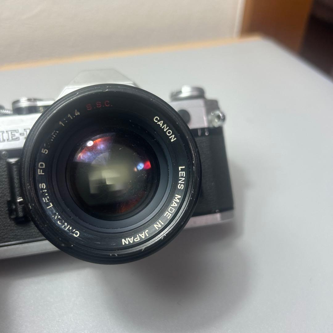 Canon AE-1 フィルム一眼レフカメラ