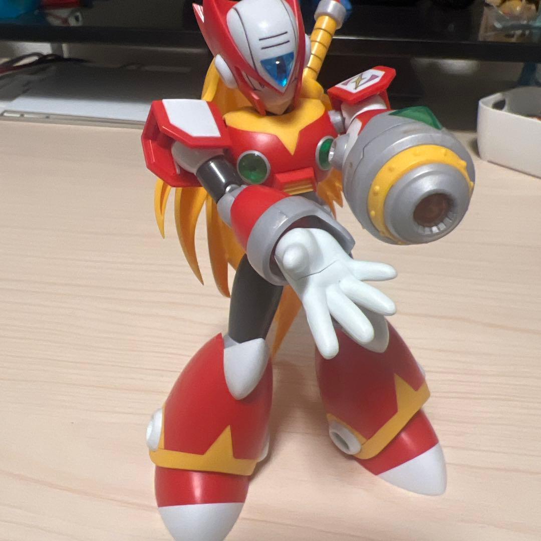 【組立済】コトブキヤ ロックマンX ゼロ プラモデル フィギュア　ZERO