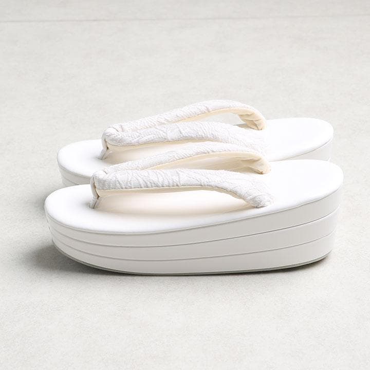 【新品】振袖用 草履バッグセット　ジャガード織り　白　草履24cm