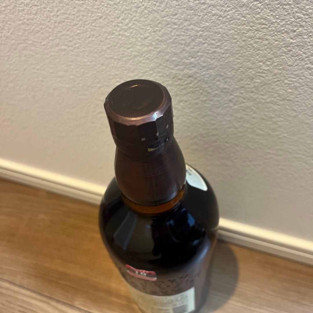 山崎のシングルモルトウイスキー　700ml 未開栓