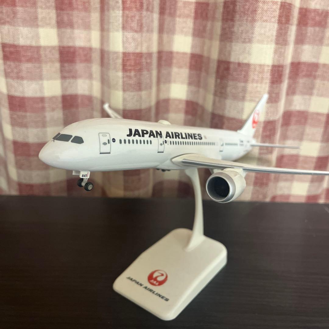 JAL ボーイング787-8 飛行機模型 1:200
