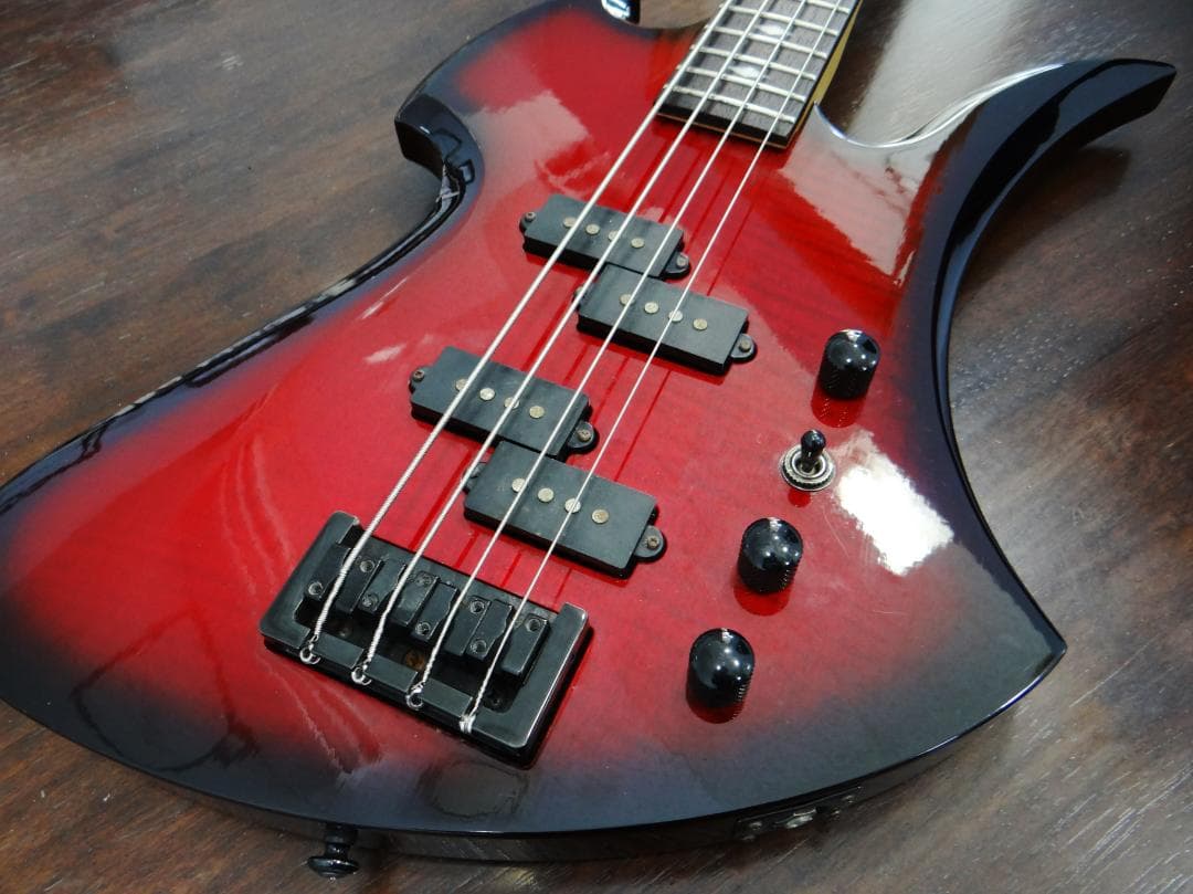 B.C.Rich MOCKINGBIRD BASS モッキンバードベース